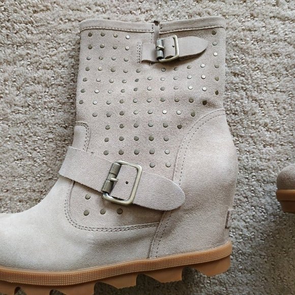 New Sorel Joan of Arctic Wedge II Stud Boots bootie 7 38 - Picture 5 of 5